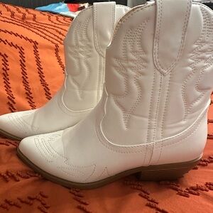 Soda White Western Ankle Booties